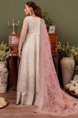 Farasha UNSTITCHED FORMALS ’26 | Isabel