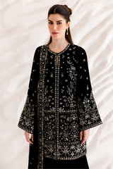 Emaan Adeel | The Velvet Affair | LIVIA