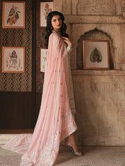 Maisone Luxury Lawn By Gulaal | Noirea