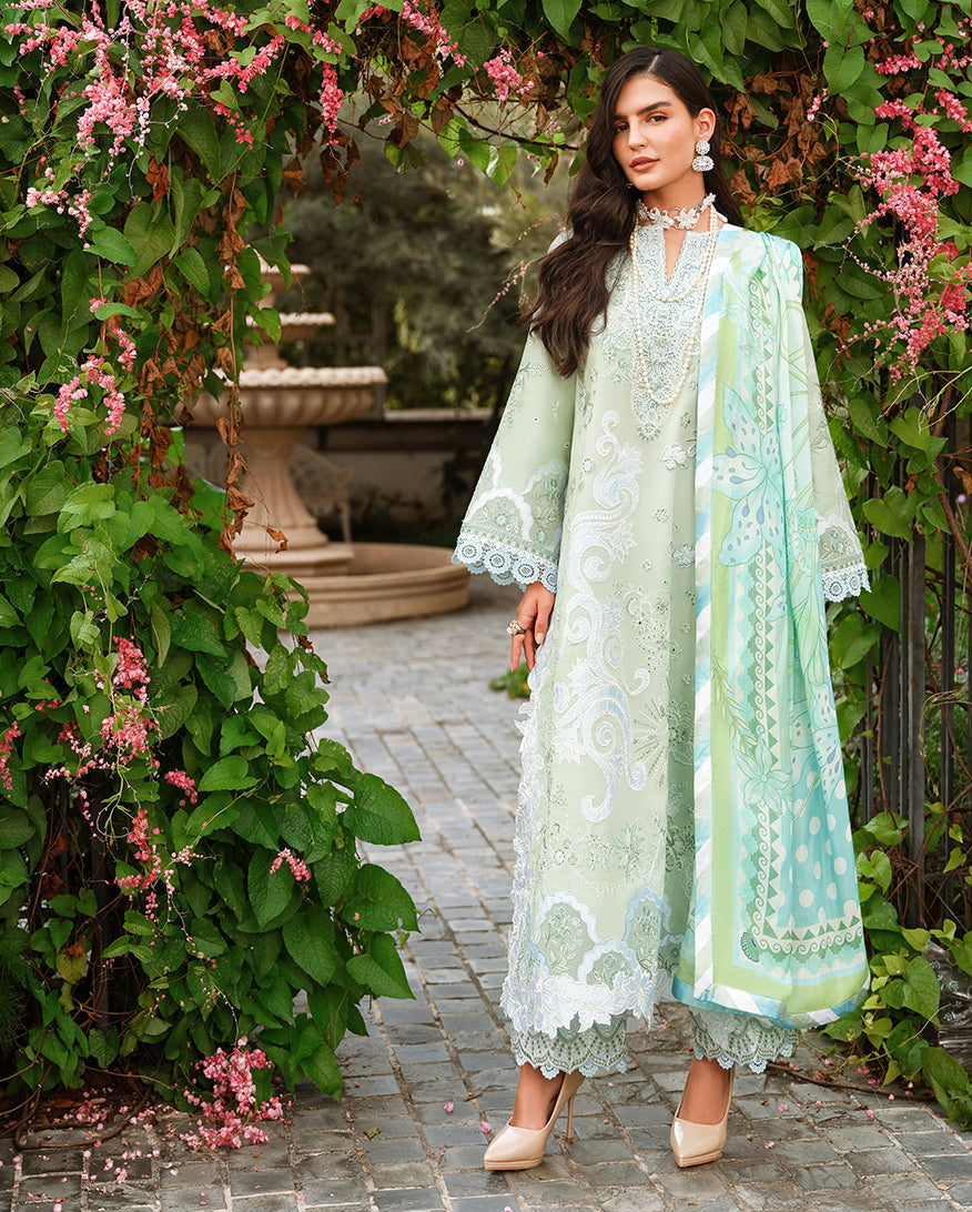 Mushq Amoi luxury lawn '26 | Love Escape