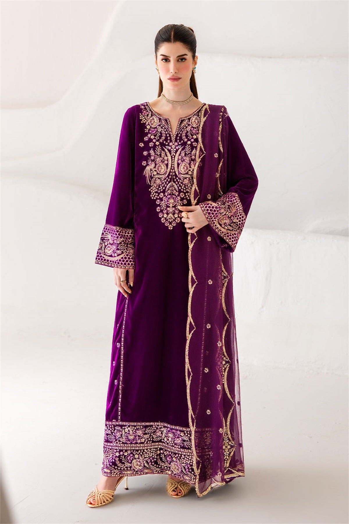 Emaan Adeel | The Velvet Affair | MAELLE
