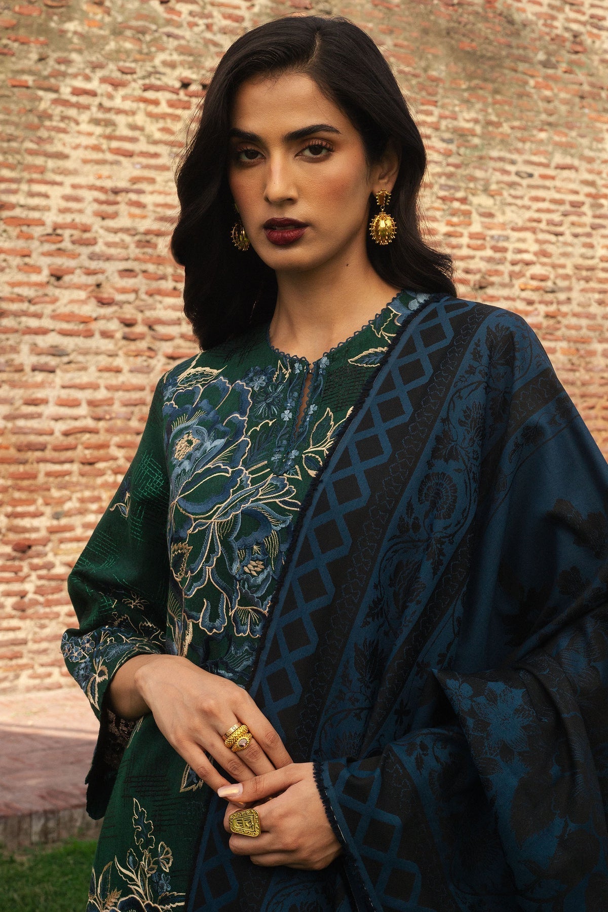 Winter Unstitched Collection'24 By Zara Shahjahan Mina-D7