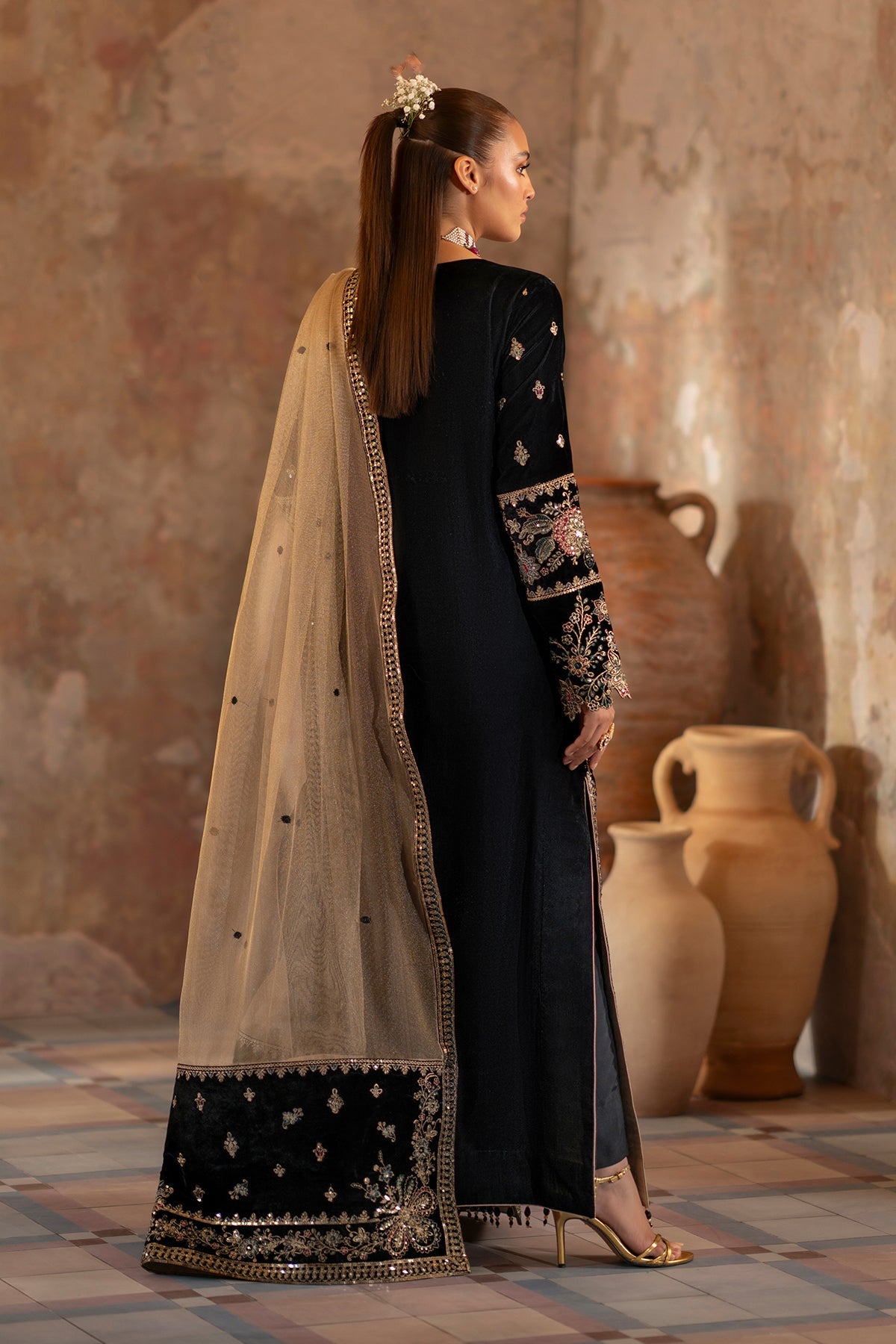 Zarposh Velvet Collection | Ishaan
