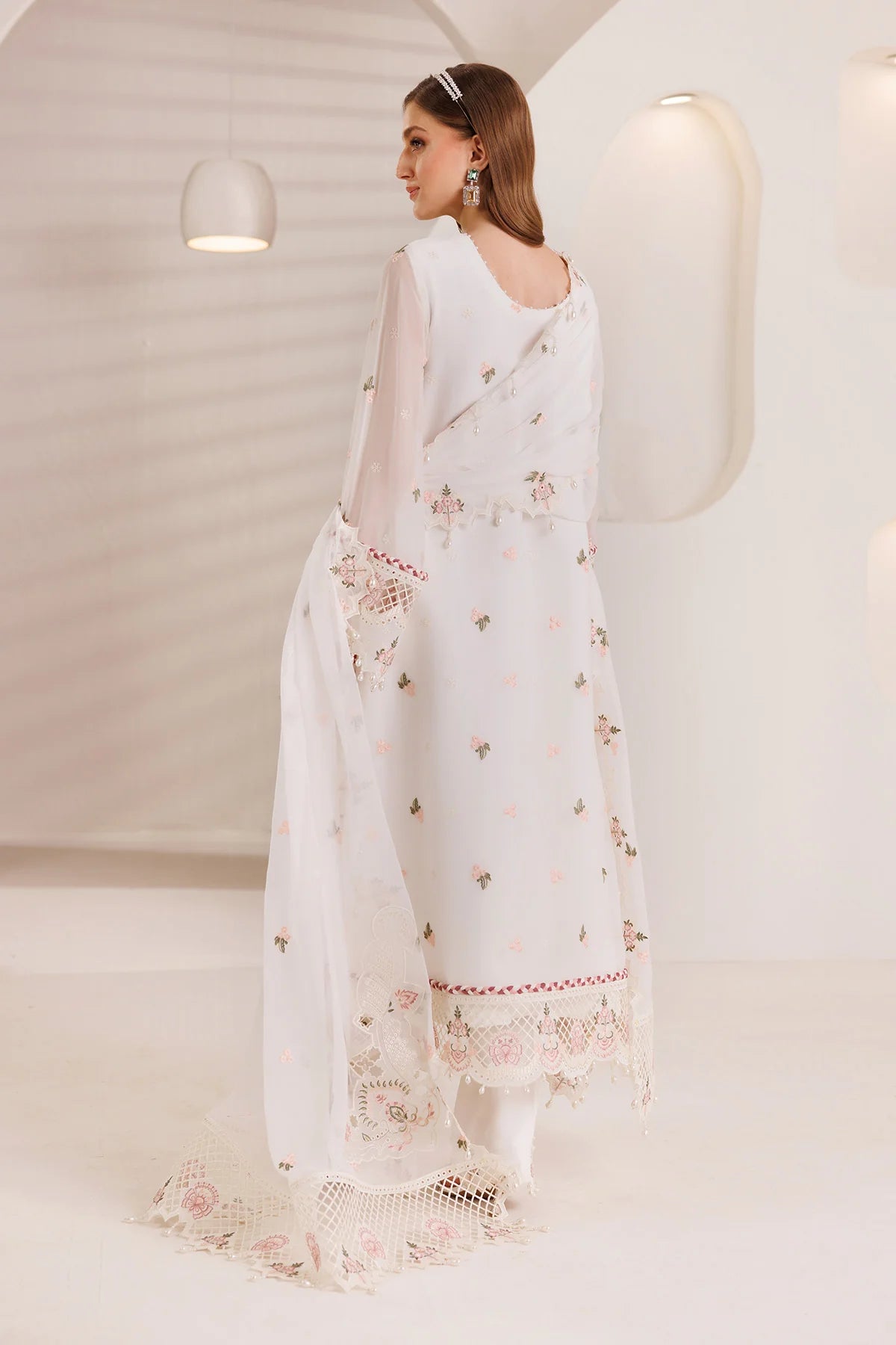 Organza sleeve border detailing on Rumman by Alizeh