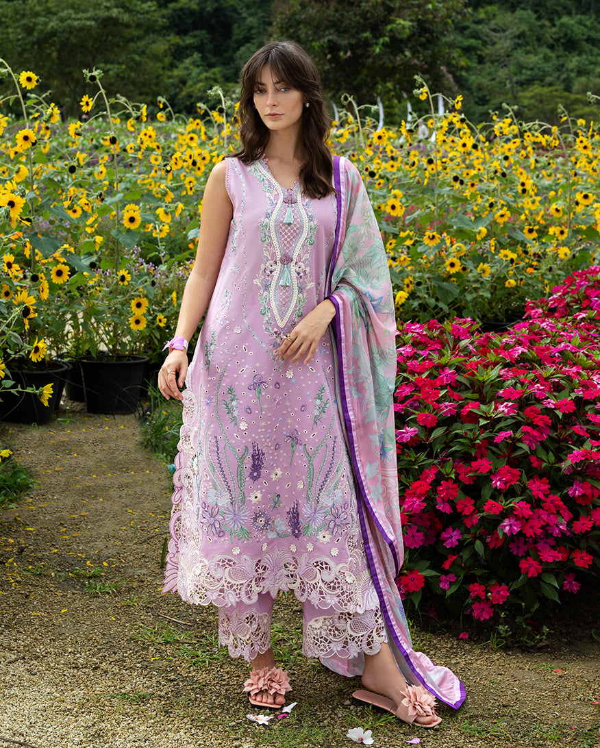 Mushq The Secret Garden Lawn | Peony Glow