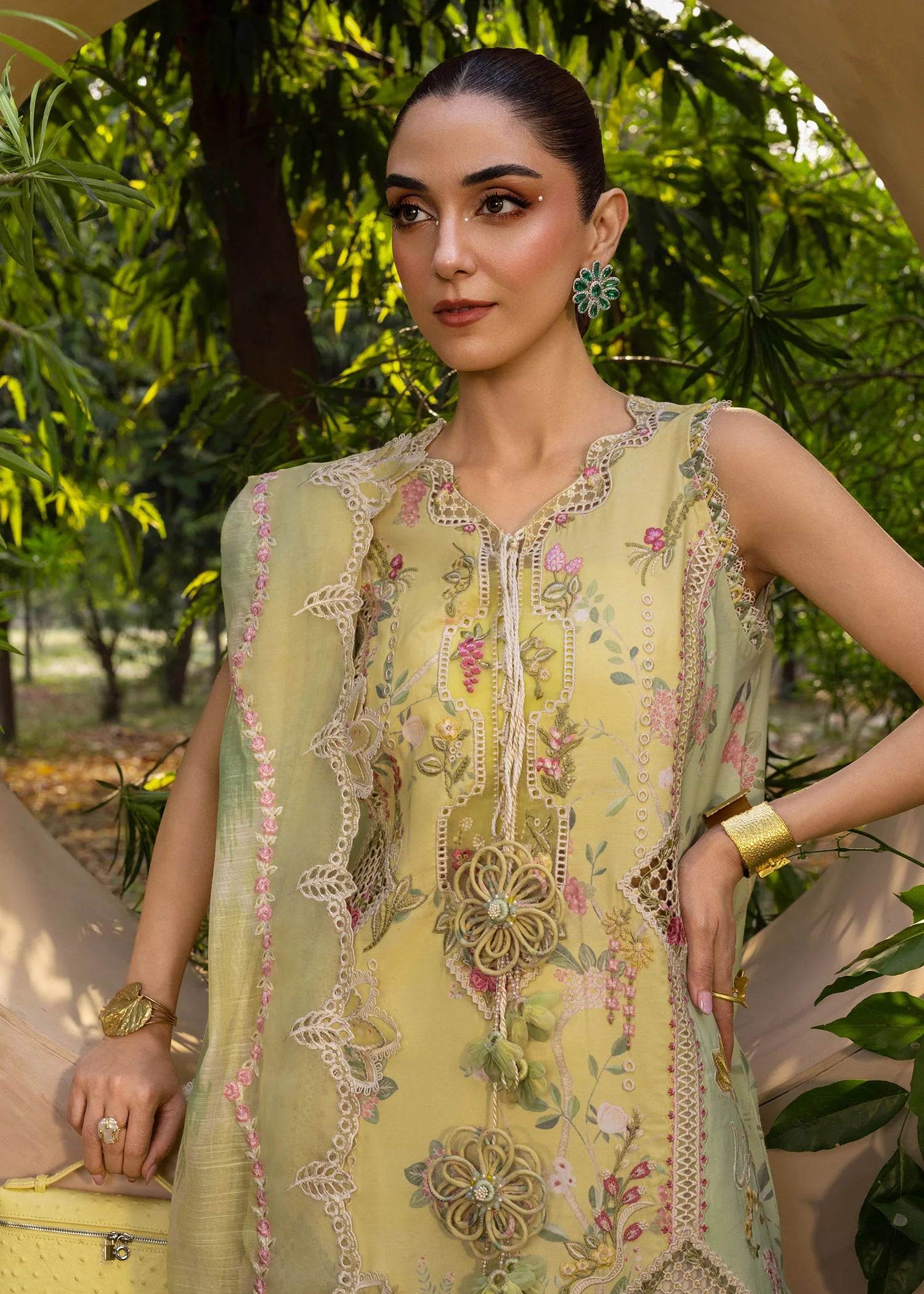 Printed and cutwork embroidered front panel of Crimson D4A