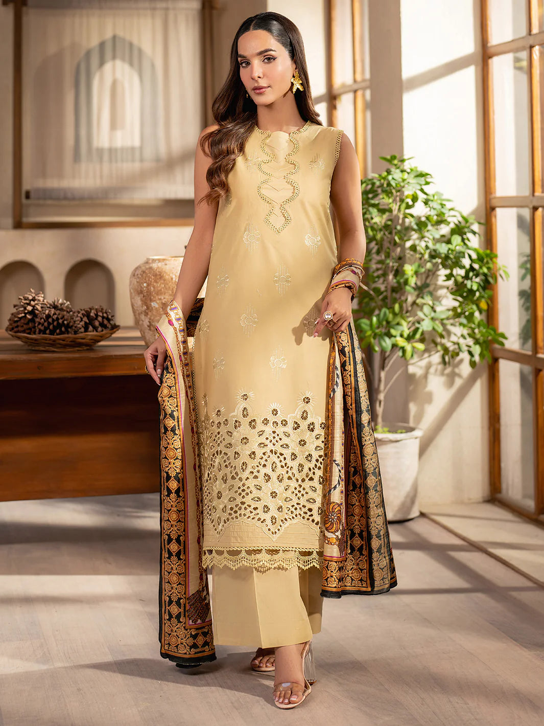 Stella Luxury Lawn '25 | SL-06 B | 3PC Embroidered Lawn Suit