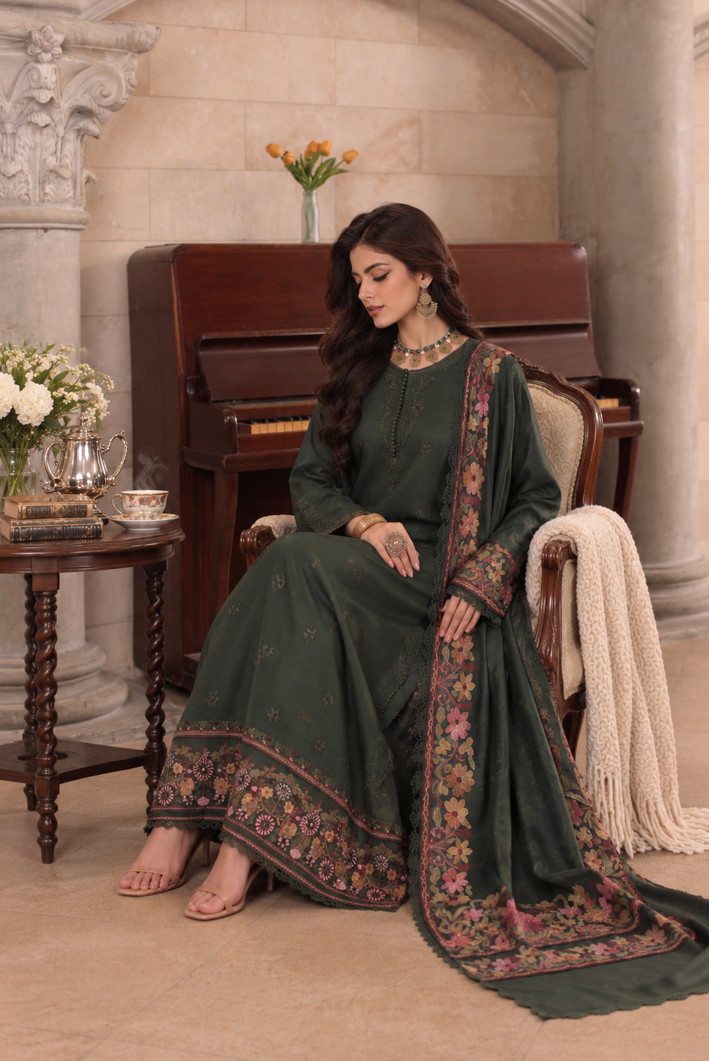 Saadia Asad D2 B - Sagewood Dusk Aari 04