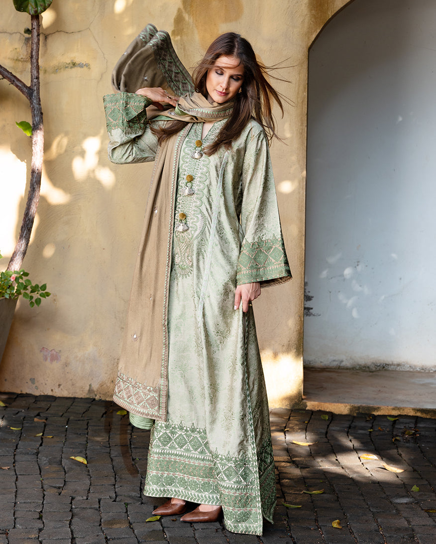 Mushq | Solare | BROADWAY UNDER the TUSCAN SUN