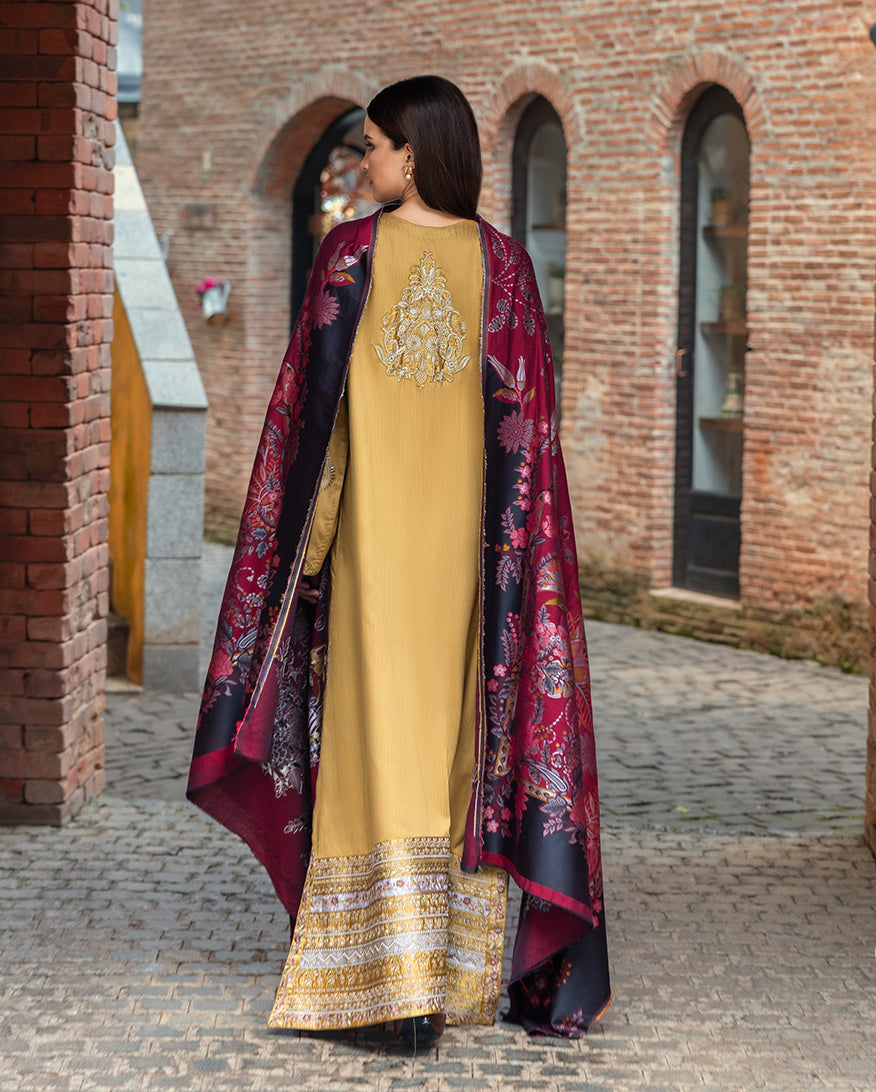 Mushq | Solare | BROADWAY UNDER the TUSCAN SUN
