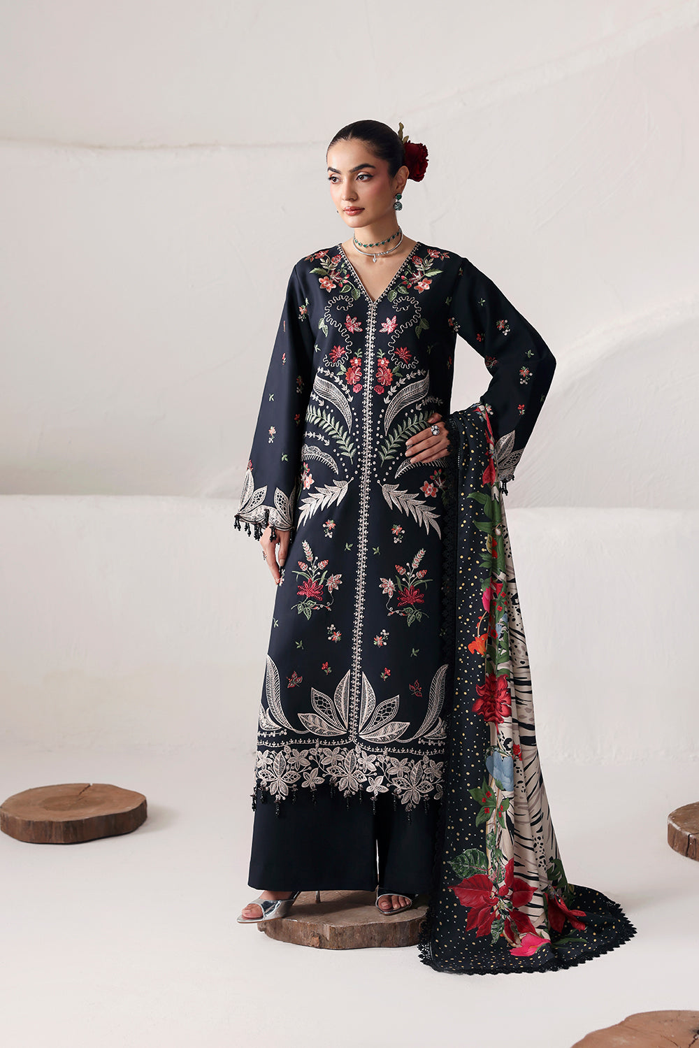 Naqsh Seraphine Winter Edit '26 | Black Bean