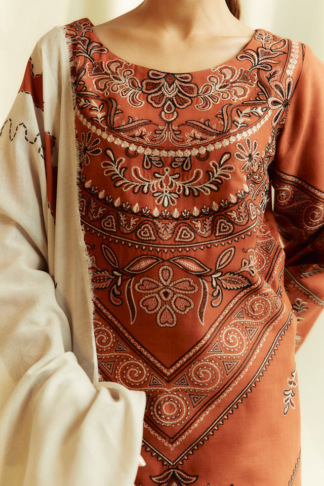 Coco Winter Unstitched'24 By Zara Shahjahan Topaz-4B