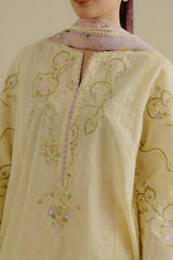 Model wearing front view of Elva-1A by COCO By Zara Shahjahan