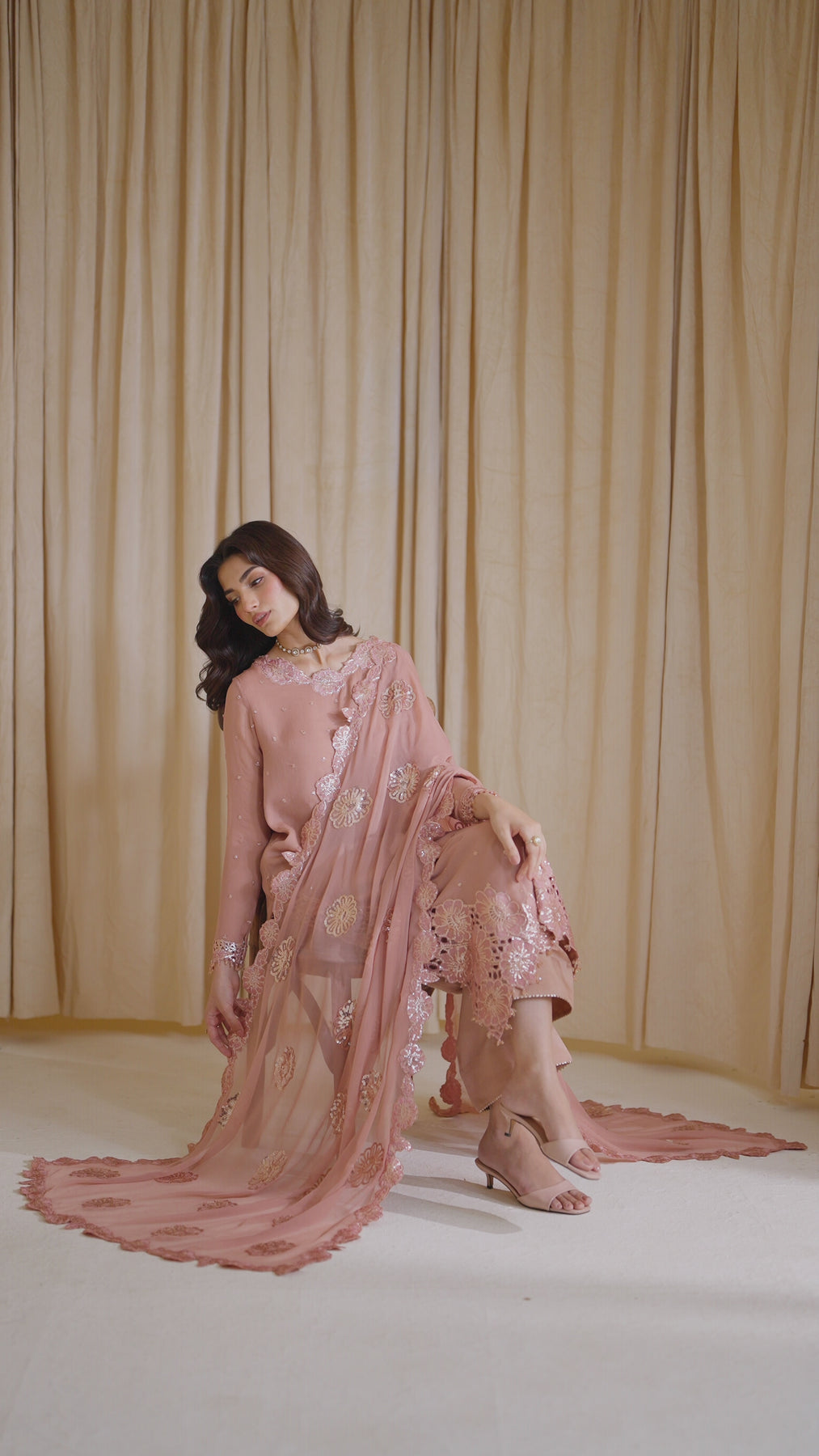 Chinon Chiffon Collection By Iznik CC-74