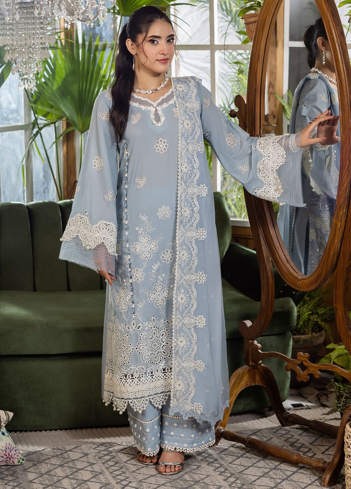 Elaf | EEC-3B SKY DREAM | CHIKANKARI WITH CHIFFON