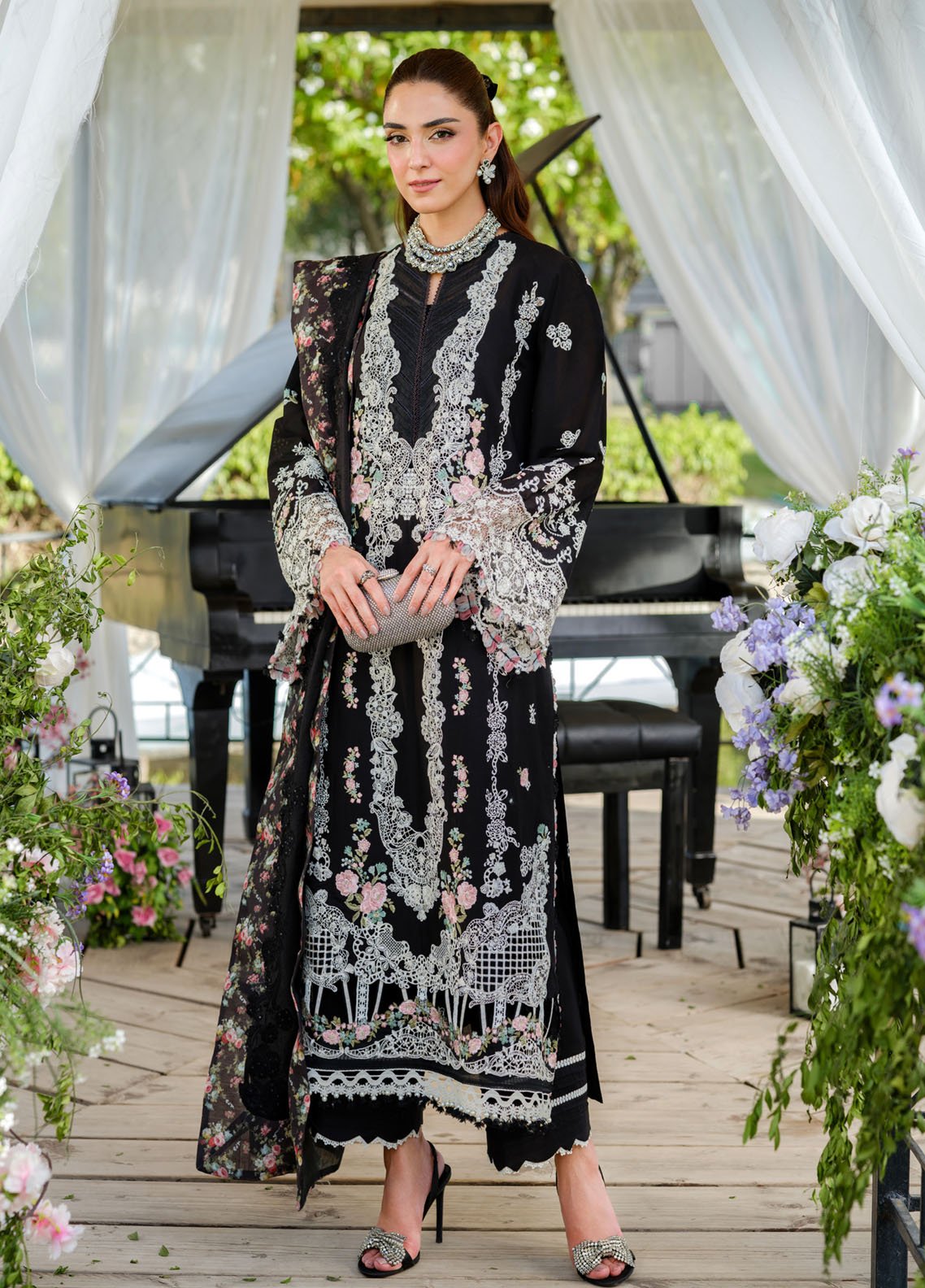 Laserwork embroidered front panel of Elaf ELH-6A Serena lawn suit