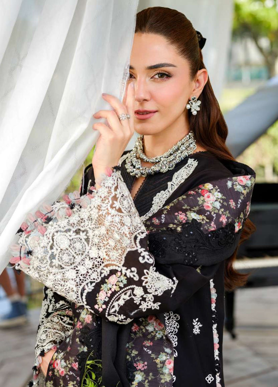 Embroidered sleeves with organza border – ELH-6A Serena by Elaf