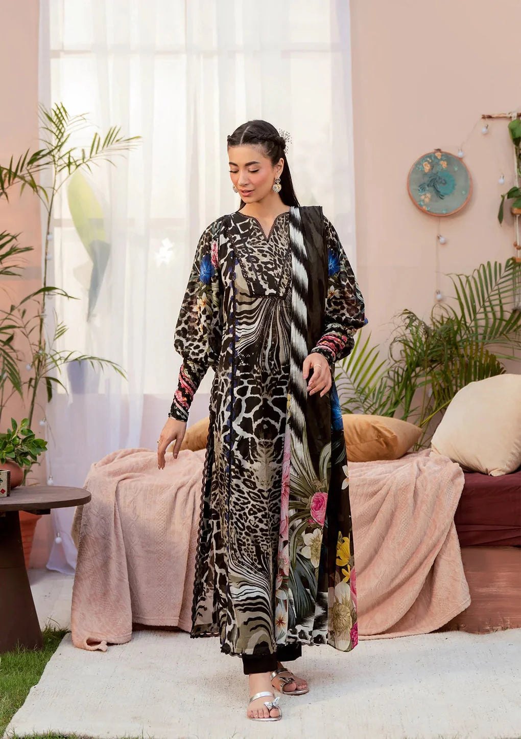 Elaf EPS-4B Noir Essence Lawn Front Print
