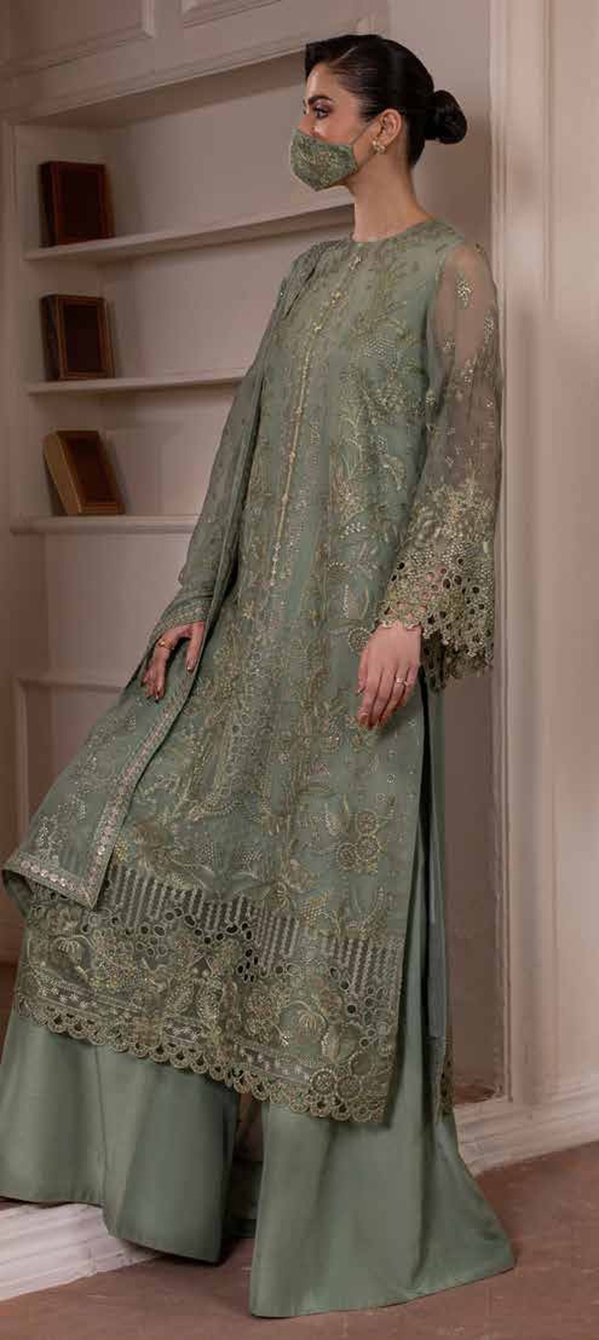 FlossieClothing Parisa Safeera PA-03 side view
