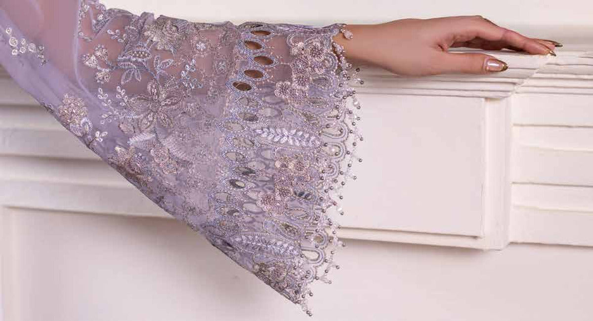 Flossie Parisa PA-06 sleeve embroidery