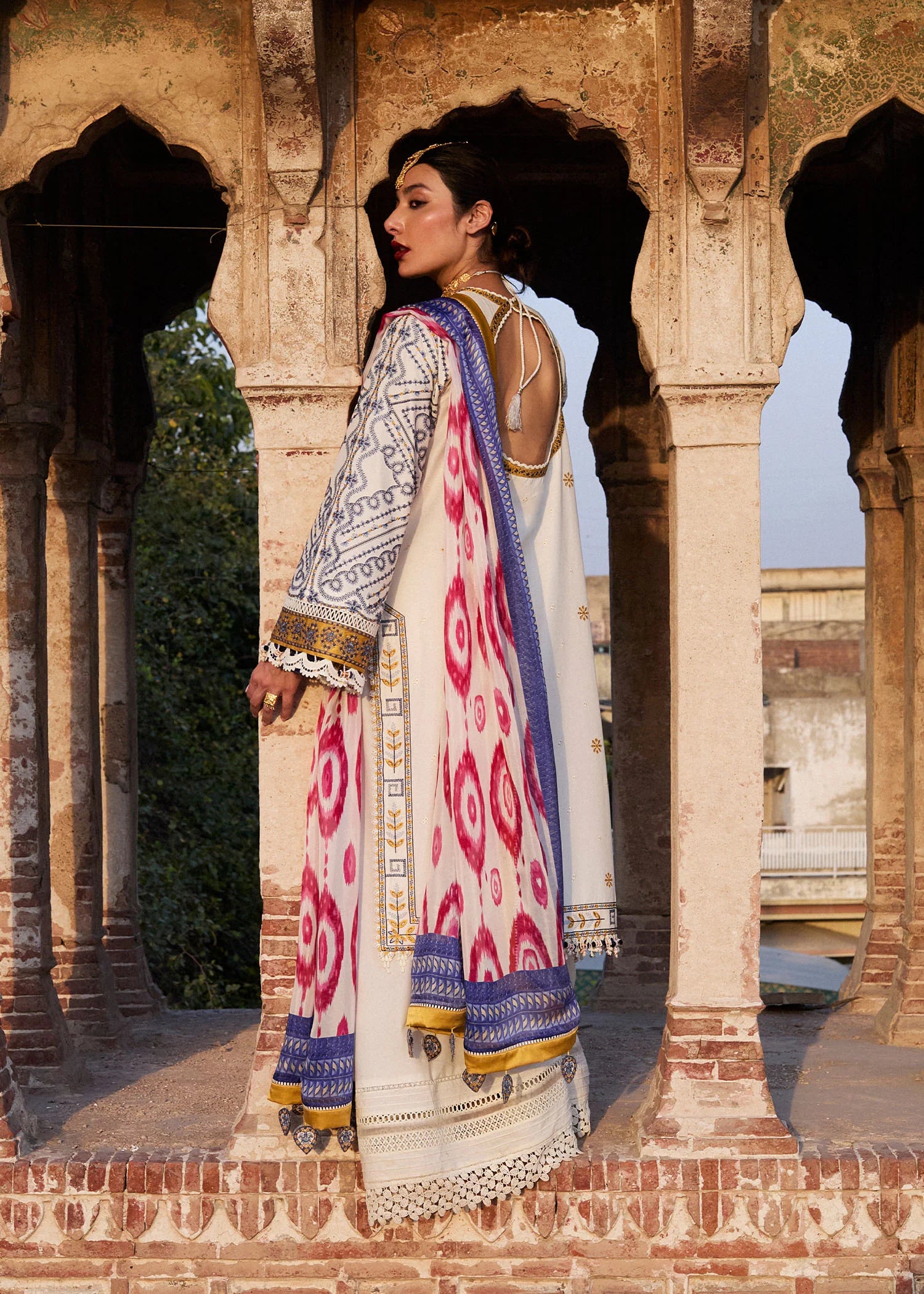 Intricate Back Embroidery on HussainRehar Motia Lawn Suit