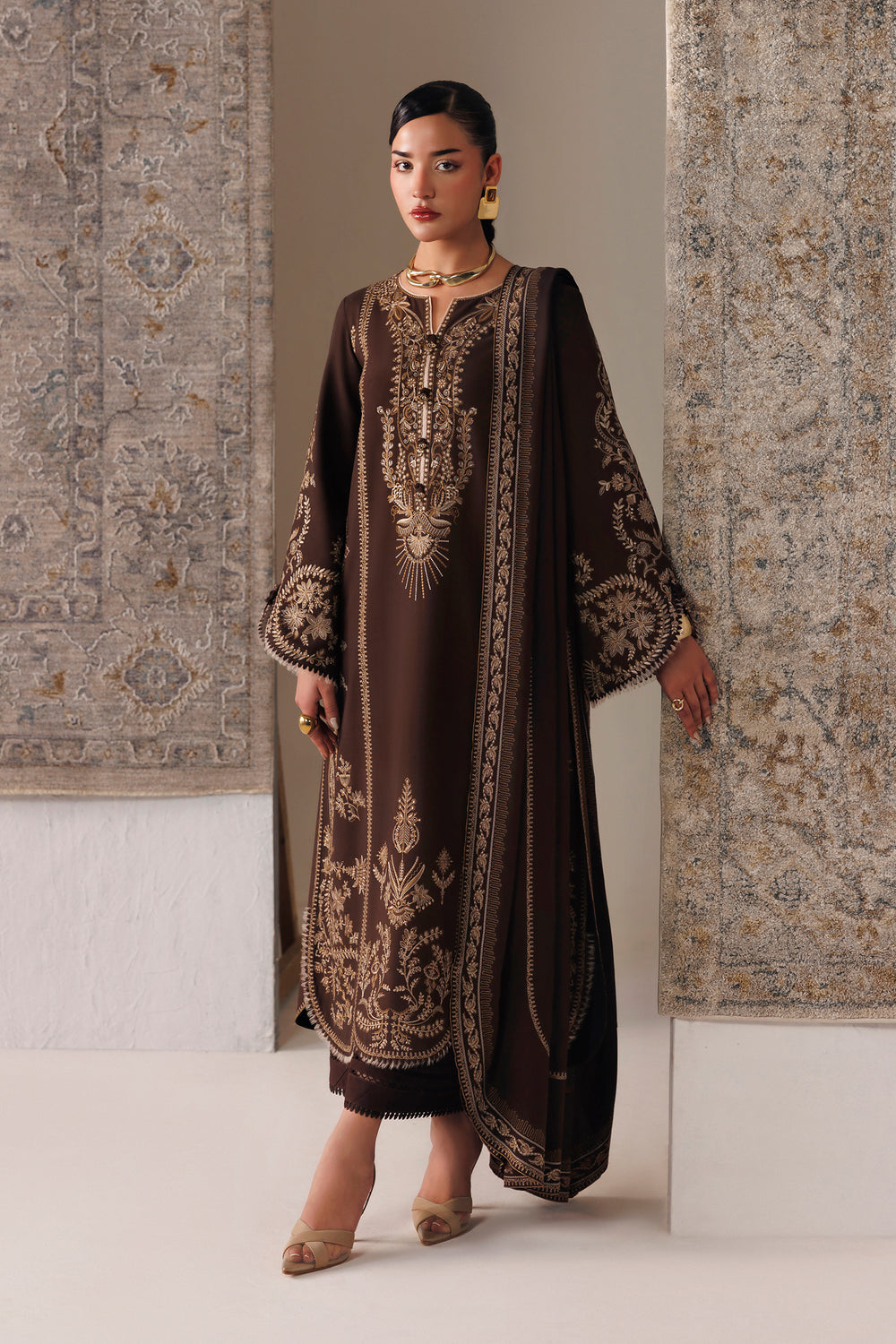 Qalamkar Qline Linen '26 | QLW-04 SHAHEEN