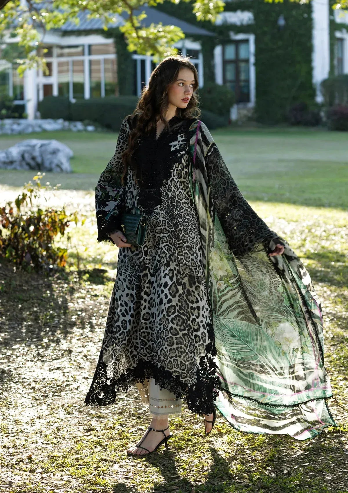 Elaf Signature - Embroidered Prints Collection With Chiffon Dupatta '26 | ESA-3A BELLADURNE