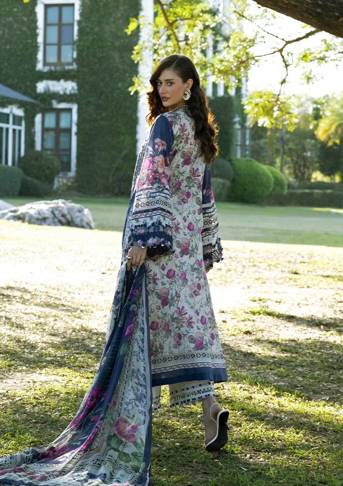 Elaf Signature - Embroidered Prints Collection With Chiffon Dupatta '26 | ESA-2A VERONICA