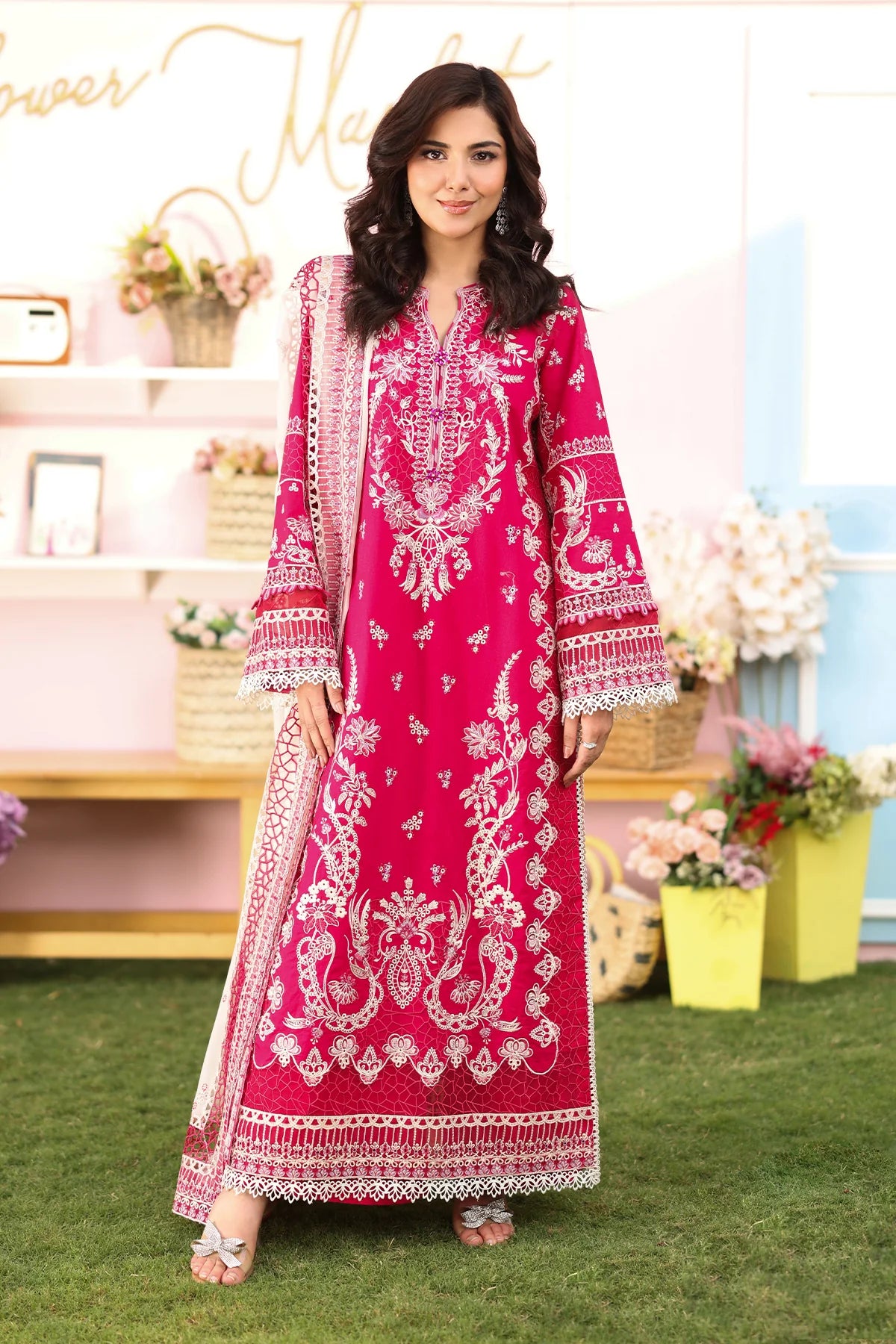 Hand-Embroidered Front Detail - Imrozia Premium Lawn SL 90 Basma