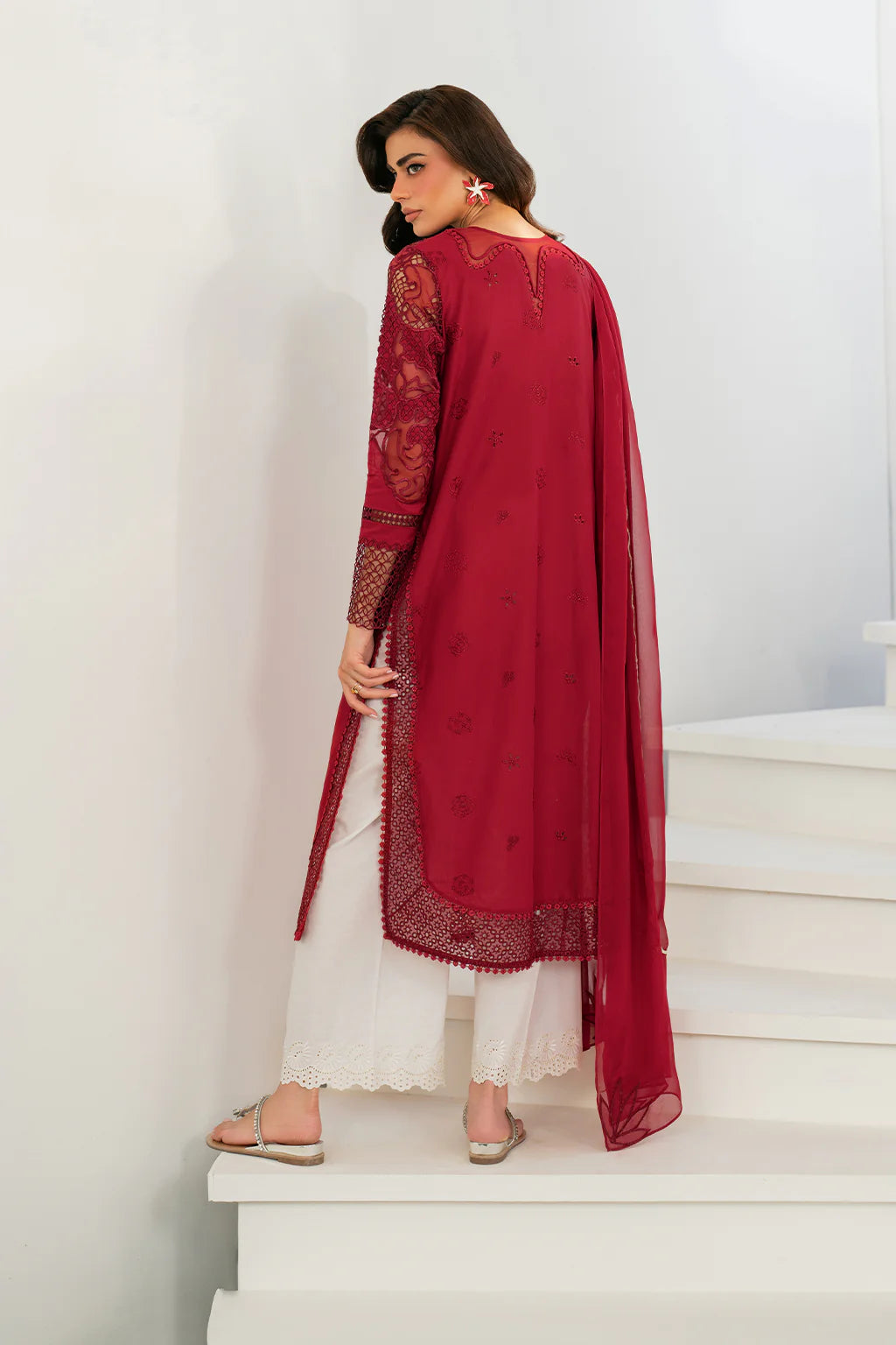 Back Lace Detailing - Iznik IFE-01 Lawn Suit