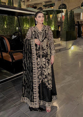 Kanwal Malik Maahi Festive Onyx Noir luxury unstitched black dress with hand-embellished organza, intricate embroidery, and elegant sequin details.