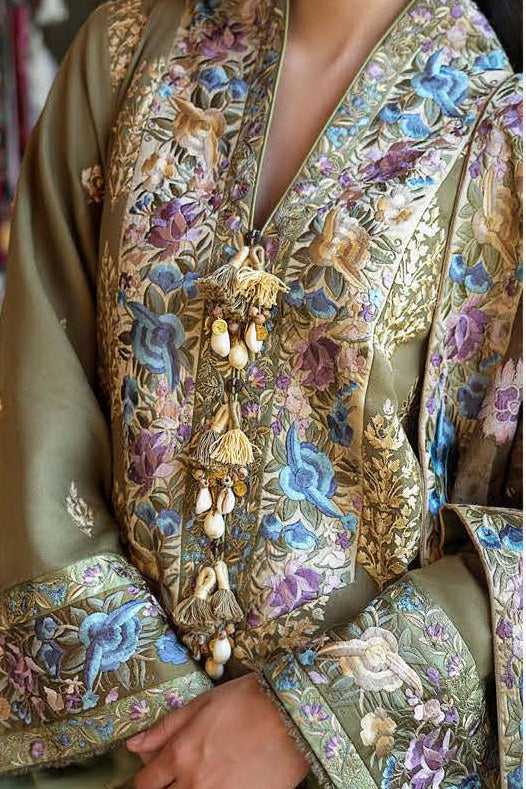 Broadway Winter silk-road photo 4