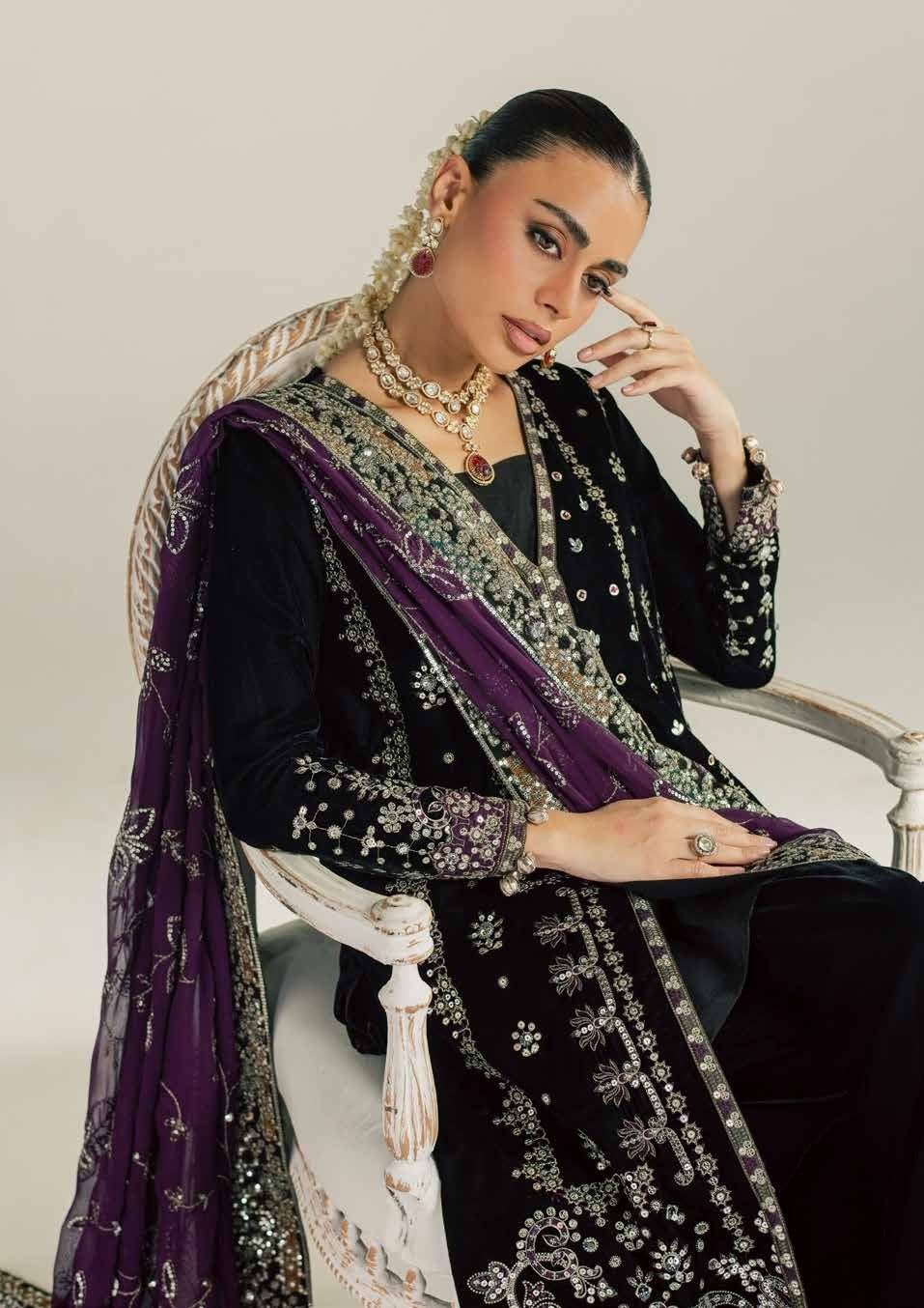 Nureh Maya Velvet NW-136 p21-1