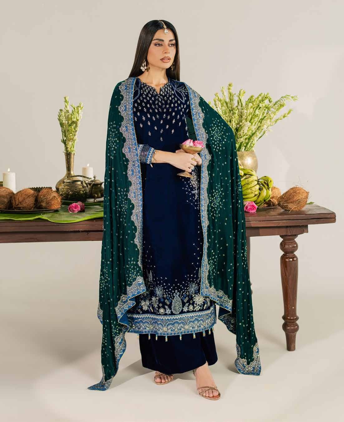 Nureh Maya Velvet NW-137 outfit front view