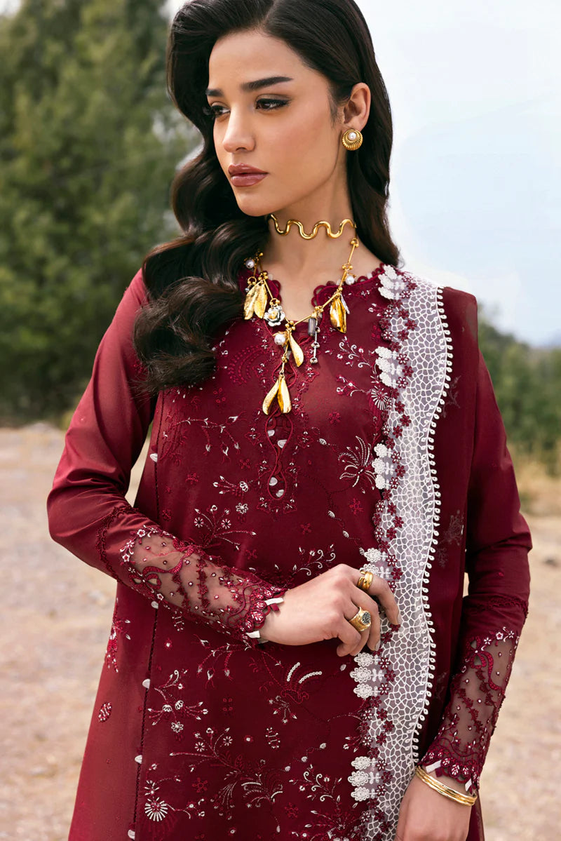 Hand-Embroidered Panel Detail - Qlinekari Collection
