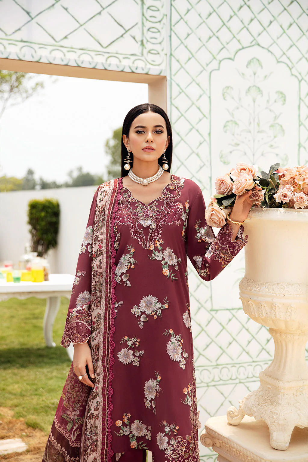 Rangrez Luxury Lawn '25 | N-603 | 3PC Digital Printed Suit