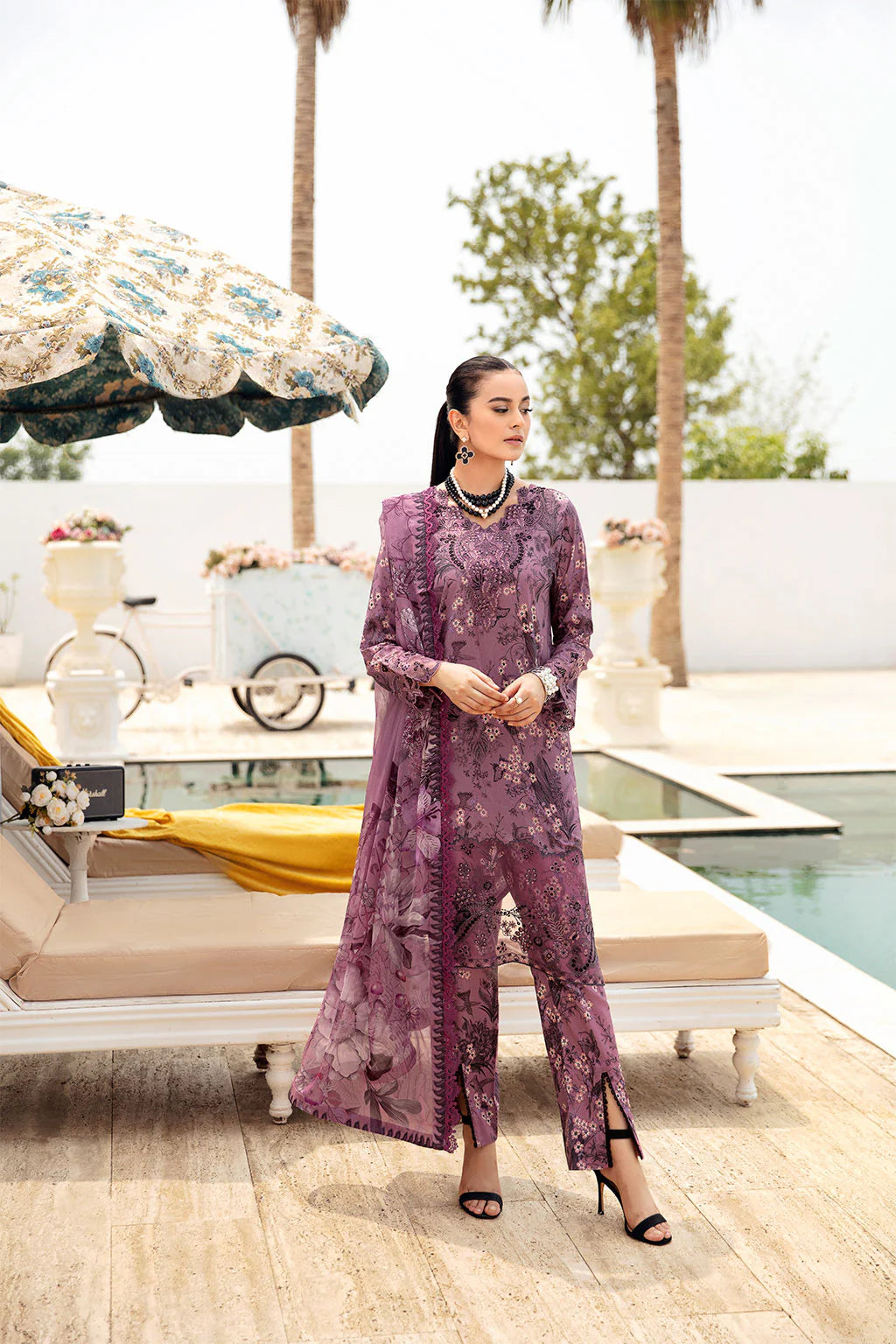 Rangrez Luxury Lawn '25 | N-609 | 3PC Digital Printed Lawn Suit