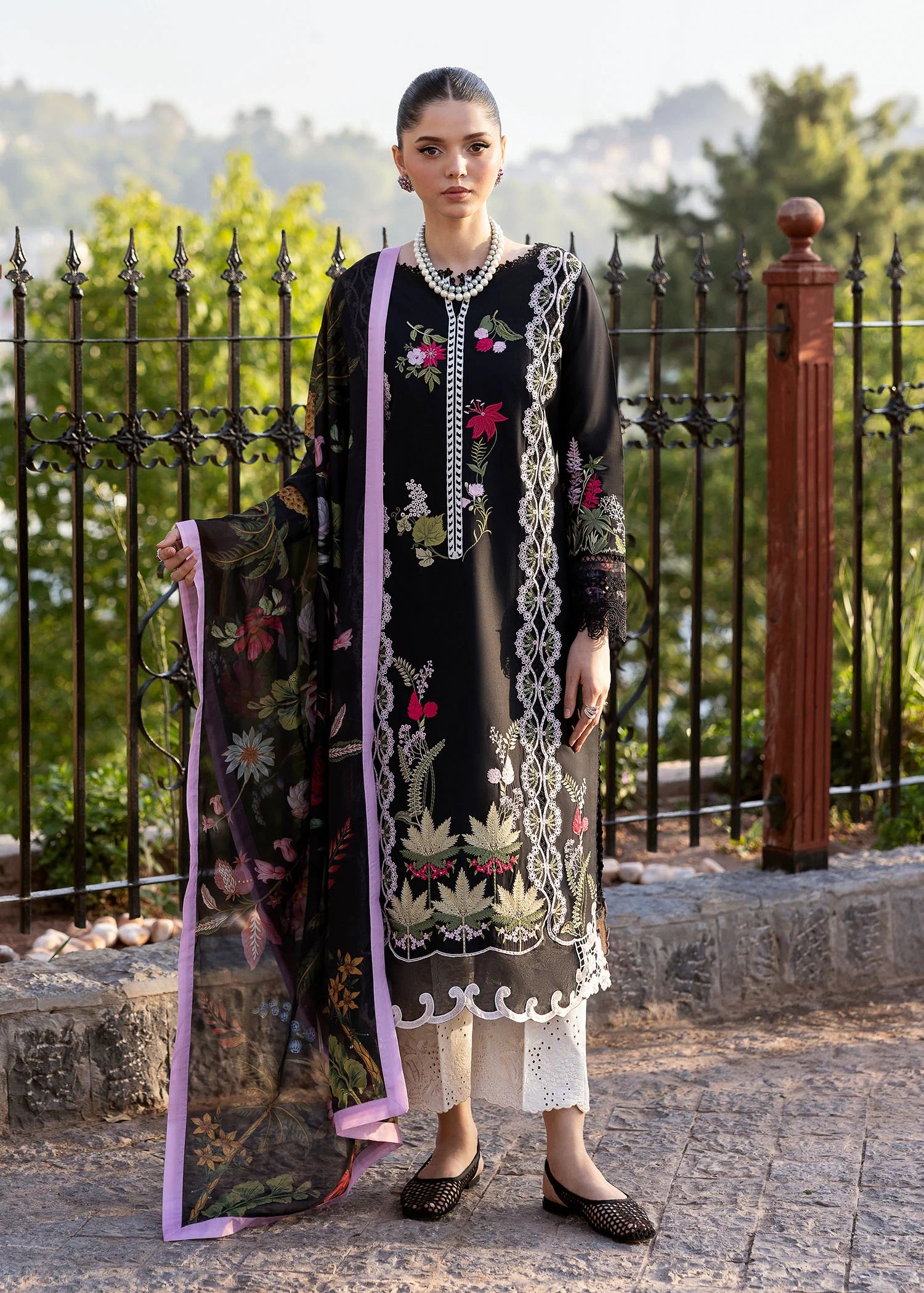 Embroidered lawn front center panel of SAUVAGE 6-B by Saira Shakira
