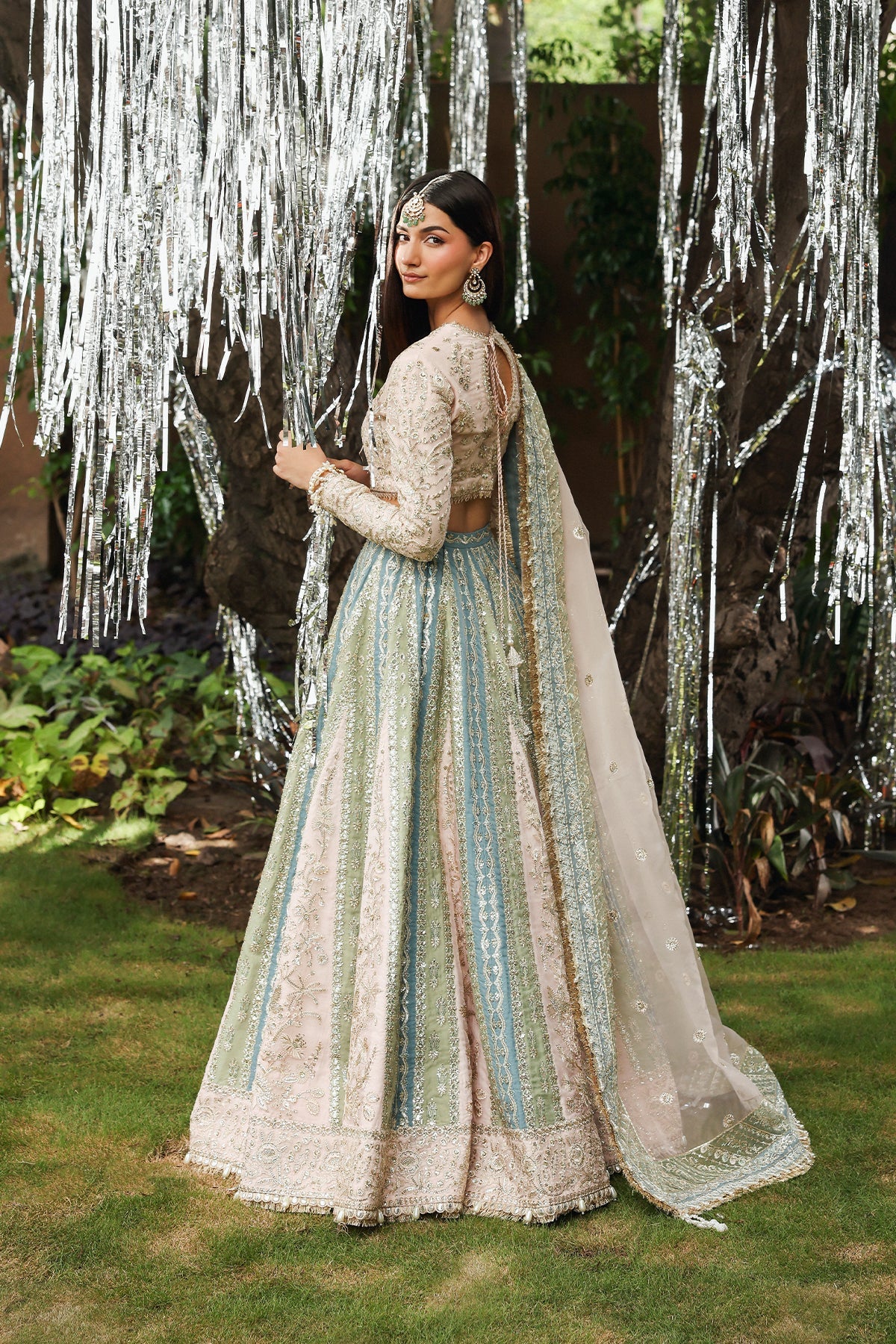 Afrozeh | 1071- Petalhour | DASTAN GOI'2025