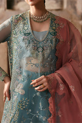 Ayzel Kaashvi '25 | RAVINA