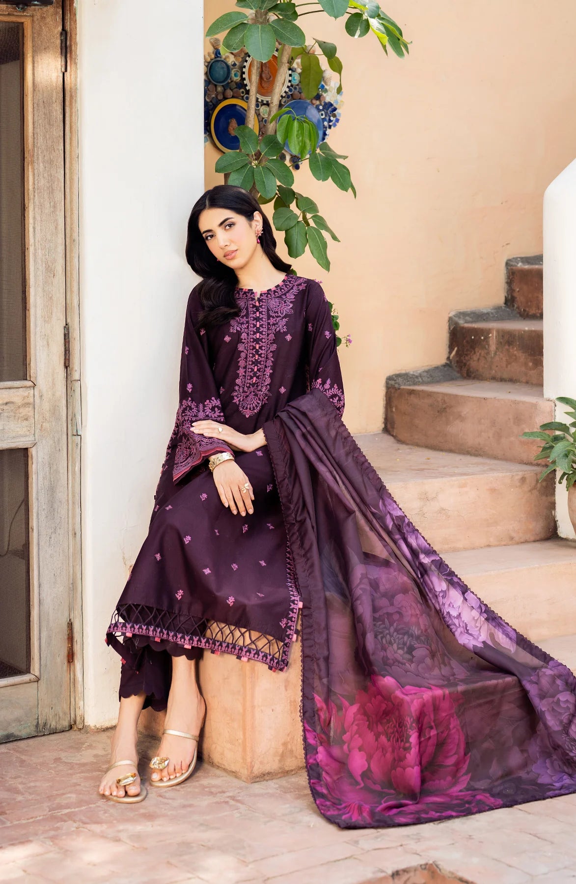 Printed dull silk dupatta of Zarif 04 FAHA suit