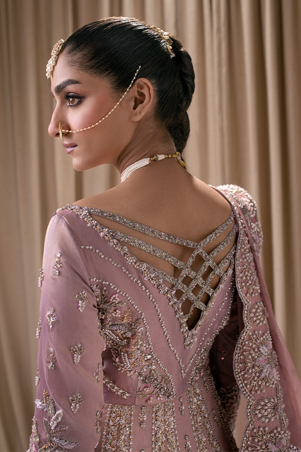 Nigah-e-Naz Bridals Collection '24 By Nyra Couture Mehr