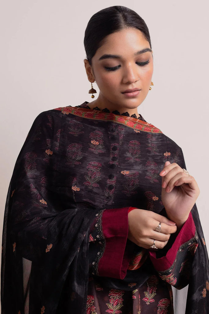 Coco Prints Collection '24 By Zara Shahjahan SURKH-D9